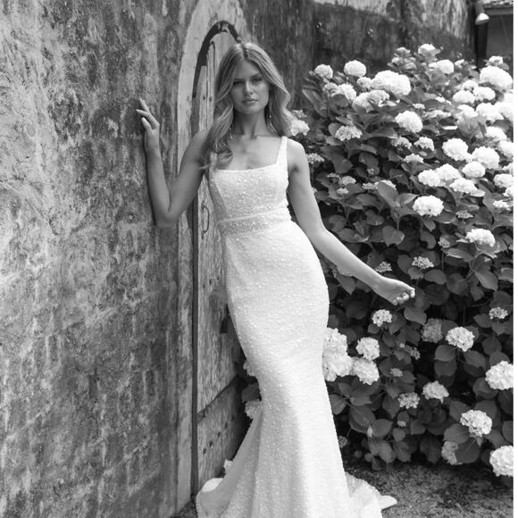 Jane Hill Billie Elegant White Sequined  Wedding Dress Sz 11 - Picture 5 of 13